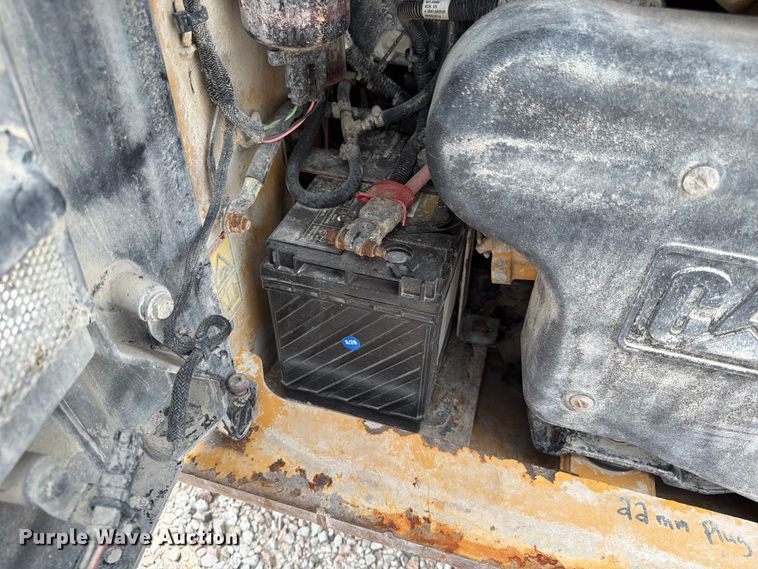 image for item FK3541 2014 Caterpillar 262D skid steer loader