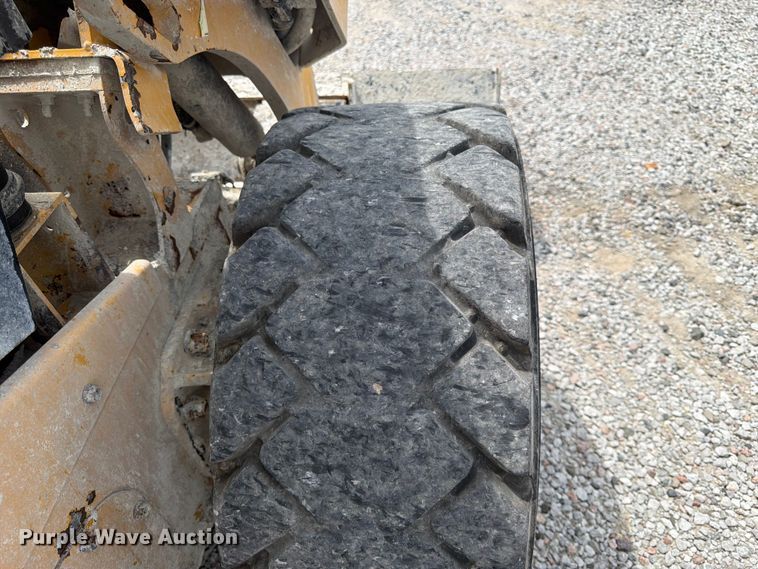 image for item FK3541 2014 Caterpillar 262D skid steer loader
