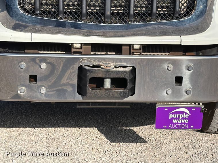 image for item FK4052 2022 International HX620 dump truck