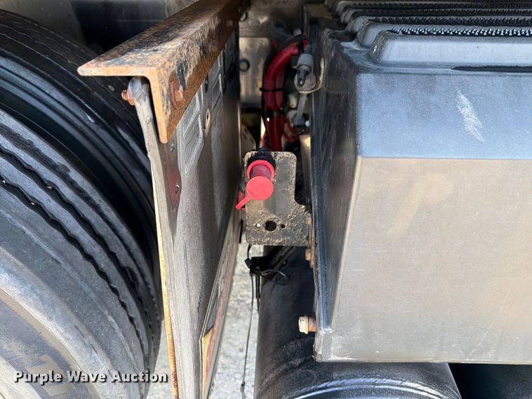 image for item FK4052 2022 International HX620 dump truck