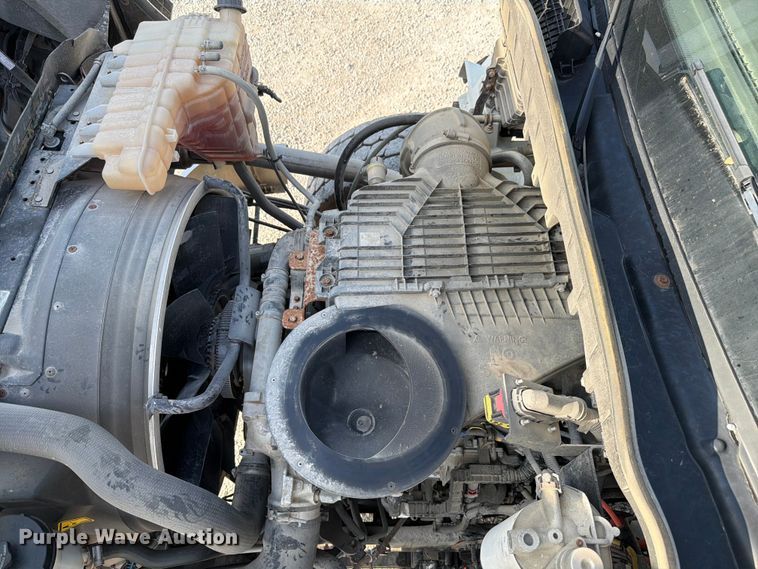 image for item FK4052 2022 International HX620 dump truck