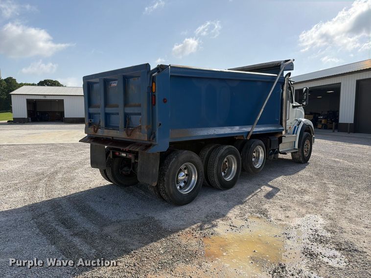 image for item FK4053 2022 International HX620 dump truck