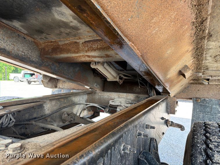 image for item FK4053 2022 International HX620 dump truck