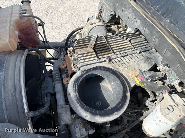 image for item FK4053 2022 International HX620 dump truck