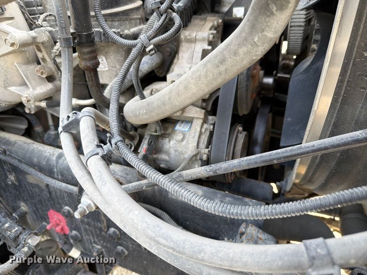 image for item FK4053 2022 International HX620 dump truck