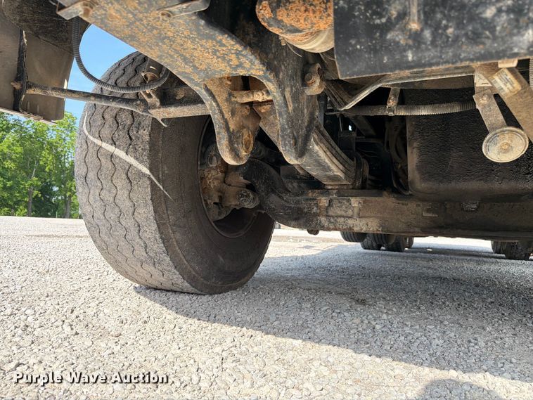 image for item FK4053 2022 International HX620 dump truck