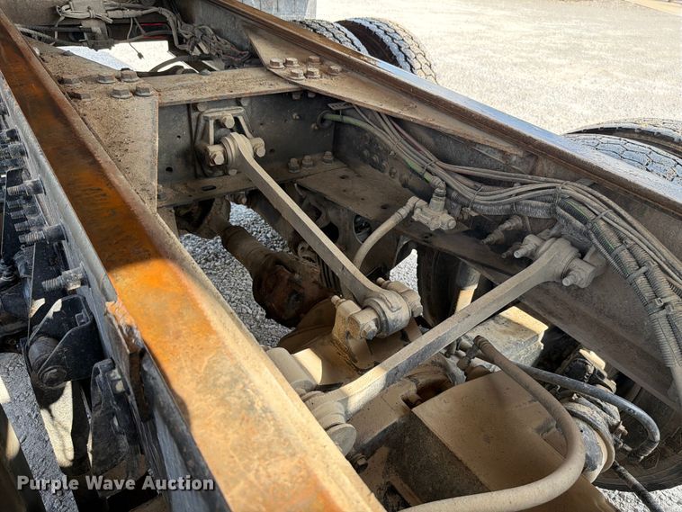 image for item FK4053 2022 International HX620 dump truck