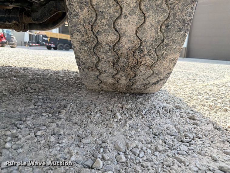 image for item FK4053 2022 International HX620 dump truck
