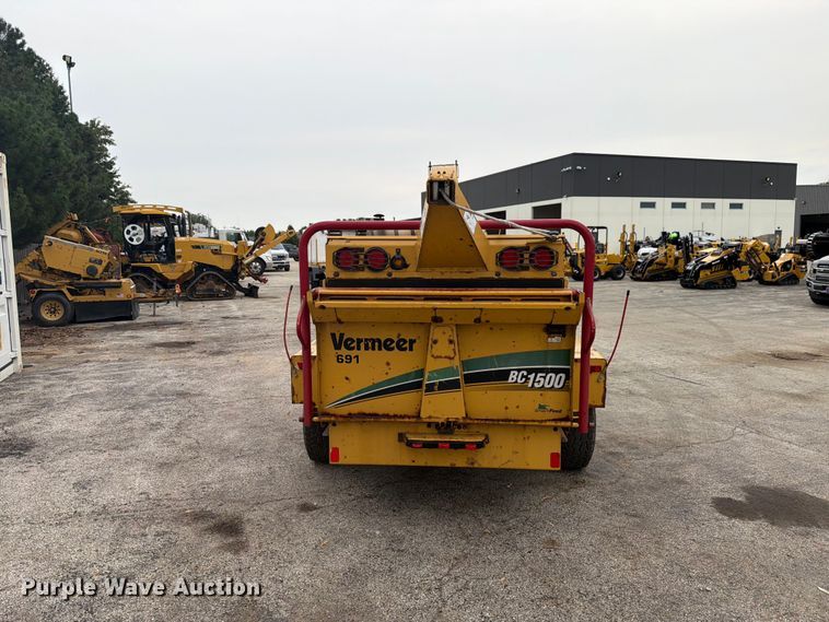 image for item FK4090 2009 Vermeer  BC1500 wood chipper