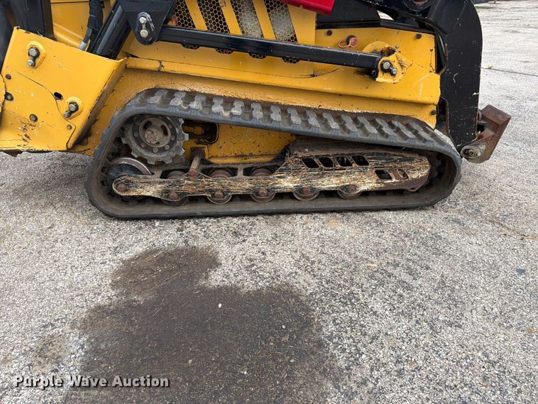 image for item FK4091 2017 Vermeer CTX100 compact utility loader