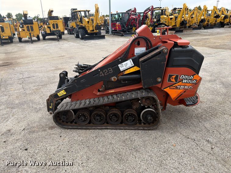 image for item FK4093 2020 Ditch Witch SK1550 compact utility loader