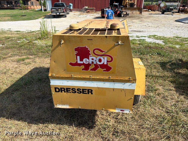image for item FK4096 1989 Dresser LeROI air compressor