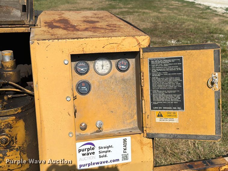 image for item FK4096 1989 Dresser LeROI air compressor