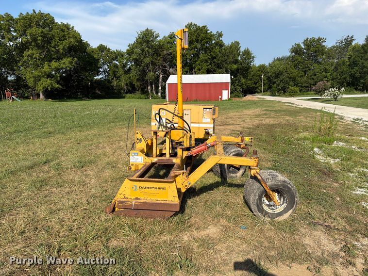 image for item FK4097 2003 Darbyshire TPS-8 box scraper