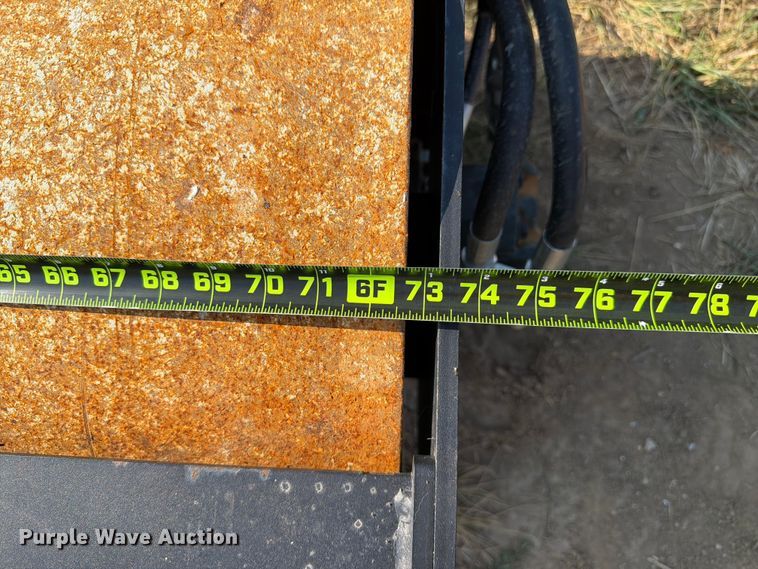 image for item FK4098 2024 003-06-72-001 skid steer vibratory roller