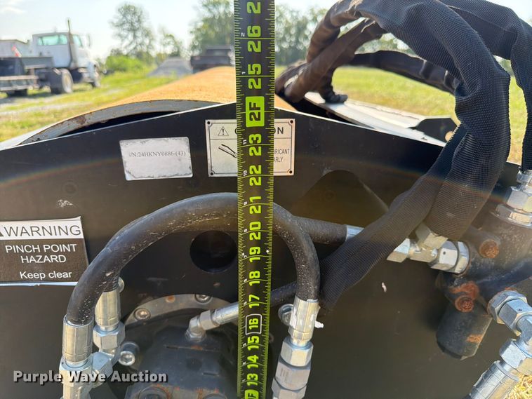 image for item FK4098 2024 003-06-72-001 skid steer vibratory roller