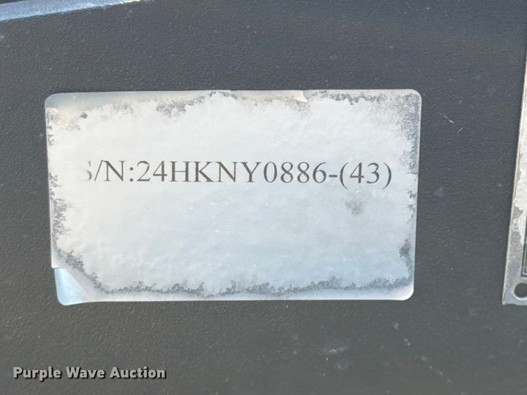 image for item FK4098 2024 003-06-72-001 skid steer vibratory roller