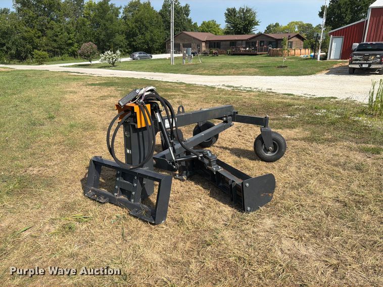 image for item FK4099 2024 LandHonor GM-12-96W skid steer grader