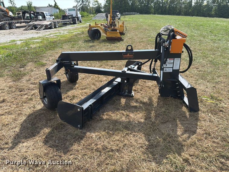 image for item FK4099 2024 LandHonor GM-12-96W skid steer grader