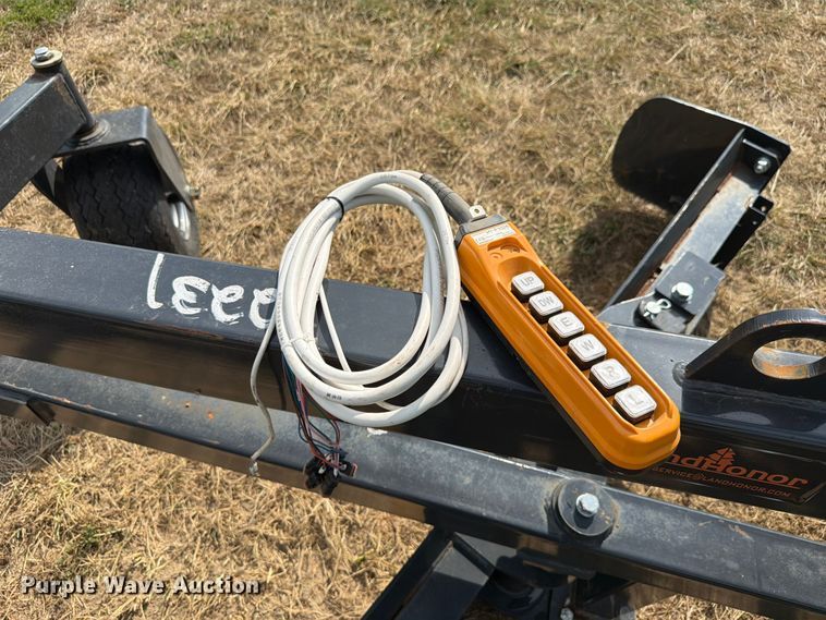 image for item FK4099 2024 LandHonor GM-12-96W skid steer grader