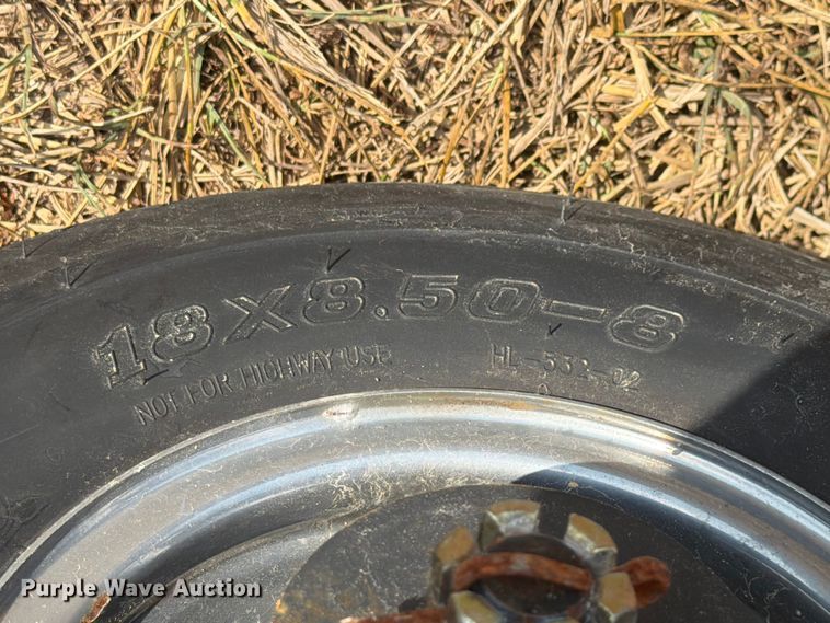 image for item FK4099 2024 LandHonor GM-12-96W skid steer grader