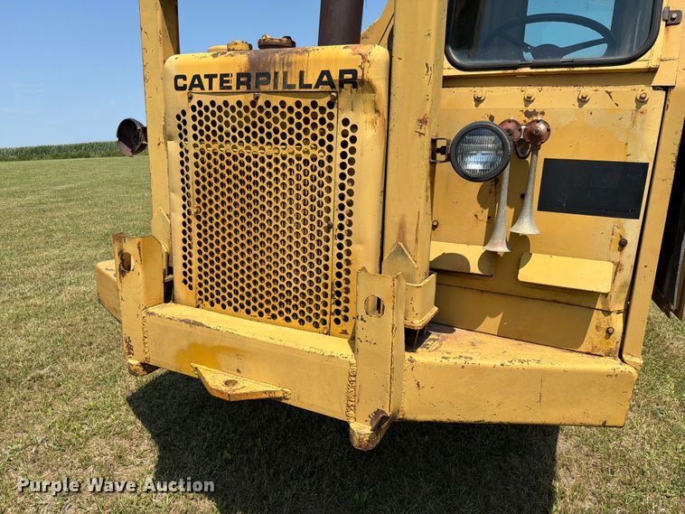 image for item FK4102 1971 Caterpillar 613 elevating scraper