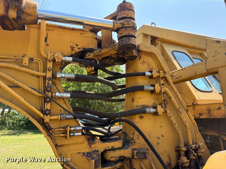 image for item FK4102 1971 Caterpillar 613 elevating scraper