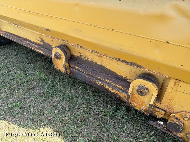 image for item FK4102 1971 Caterpillar 613 elevating scraper