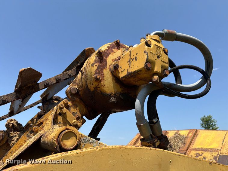 image for item FK4102 1971 Caterpillar 613 elevating scraper