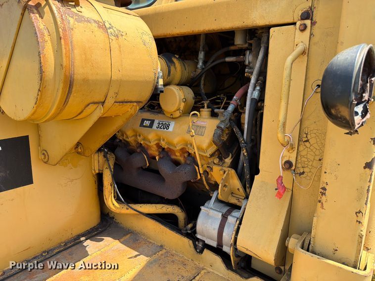 image for item FK4102 1971 Caterpillar 613 elevating scraper