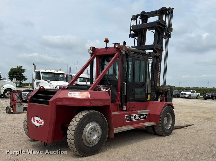 image for item FK4111 2002 Taylor THD-360L forklift