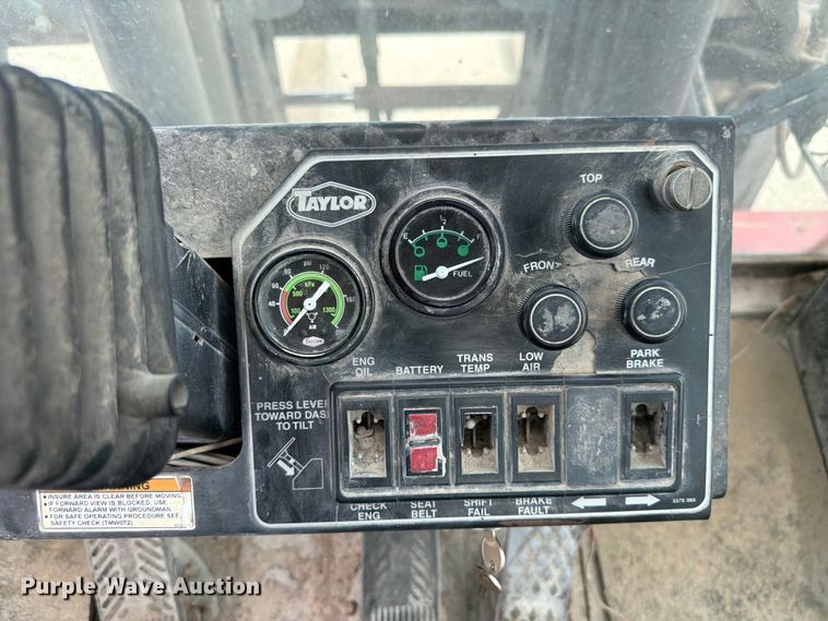 image for item FK4111 2002 Taylor THD-360L forklift