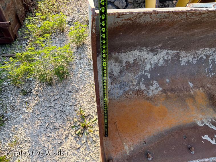 image for item FK4112 2005 Komatsu WA250-5 wheel loader