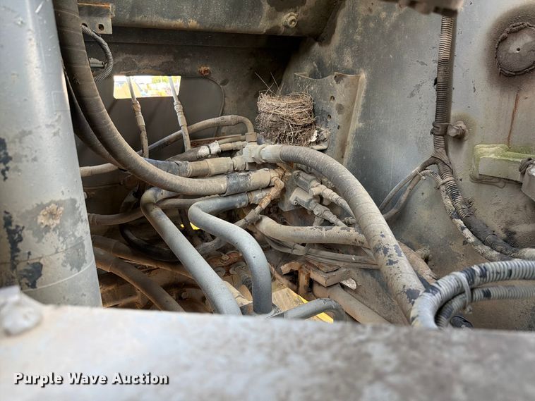 image for item FK4112 2005 Komatsu WA250-5 wheel loader