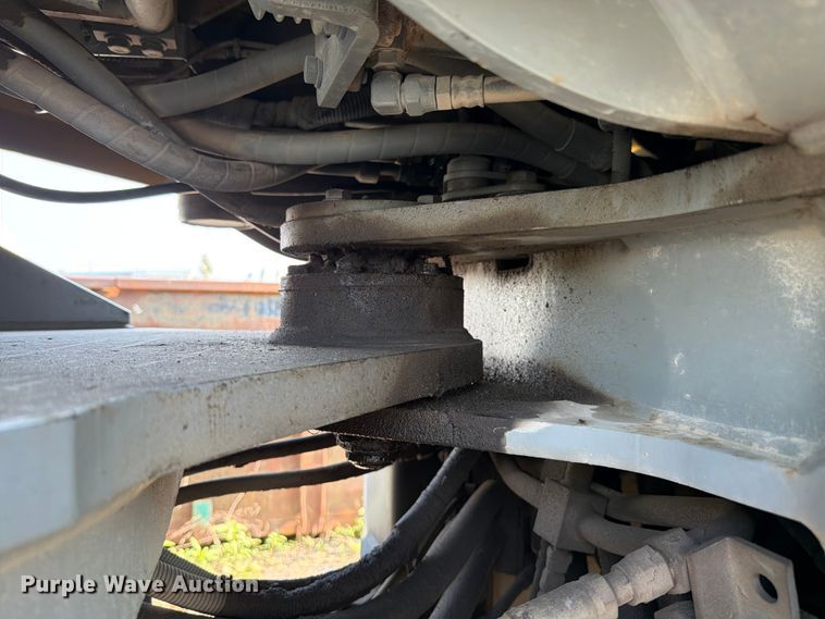 image for item FK4112 2005 Komatsu WA250-5 wheel loader
