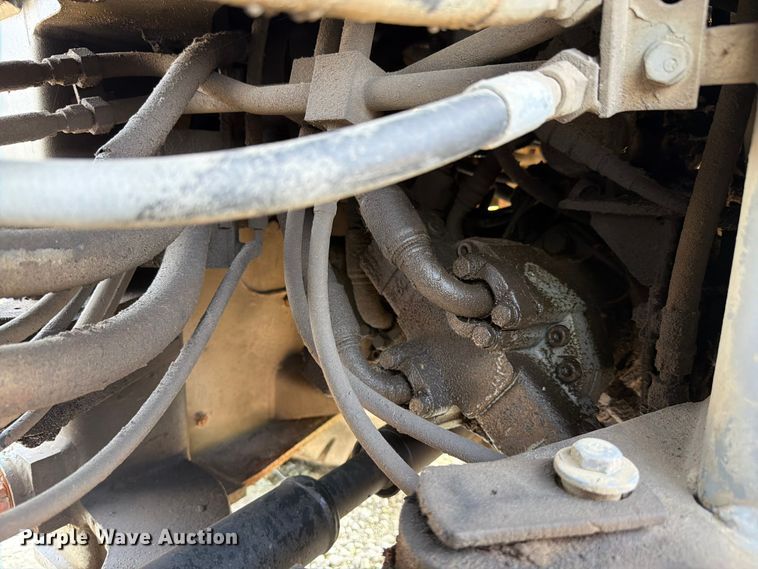 image for item FK4112 2005 Komatsu WA250-5 wheel loader
