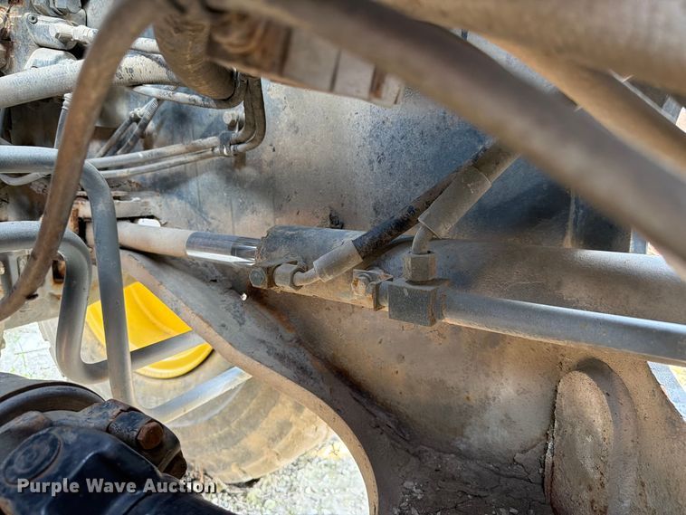image for item FK4112 2005 Komatsu WA250-5 wheel loader