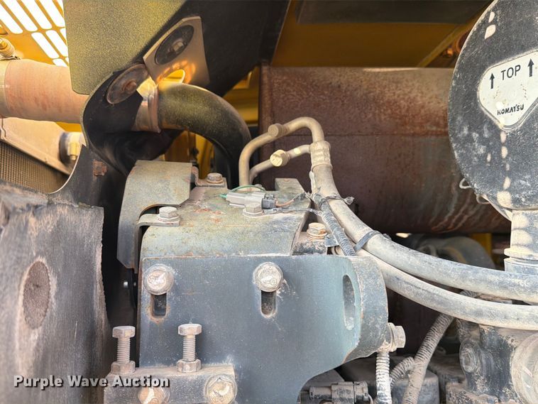 image for item FK4112 2005 Komatsu WA250-5 wheel loader
