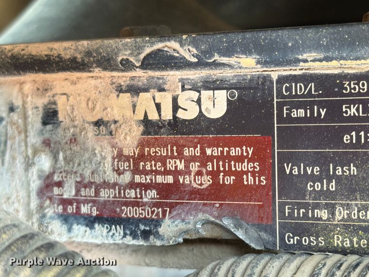 image for item FK4112 2005 Komatsu WA250-5 wheel loader
