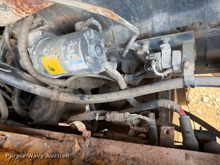 image for item FK4112 2005 Komatsu WA250-5 wheel loader