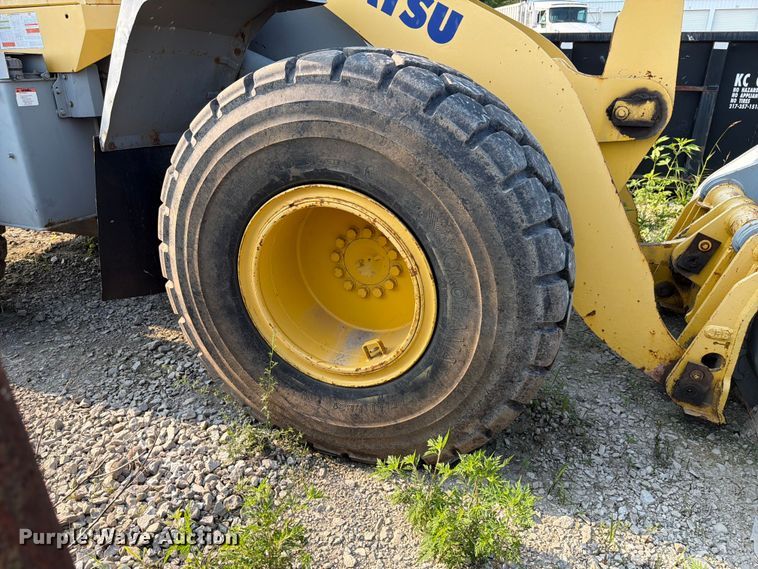 image for item FK4112 2005 Komatsu WA250-5 wheel loader