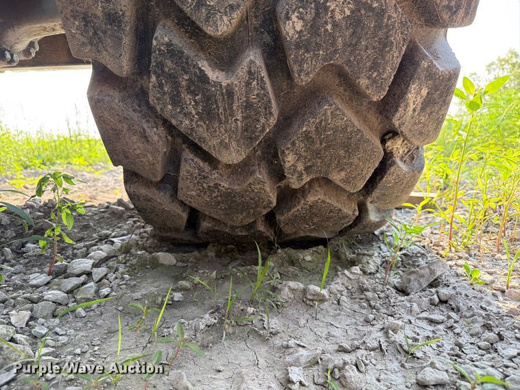 image for item FK4112 2005 Komatsu WA250-5 wheel loader