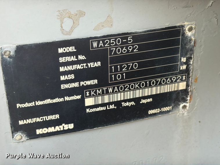image for item FK4112 2005 Komatsu WA250-5 wheel loader