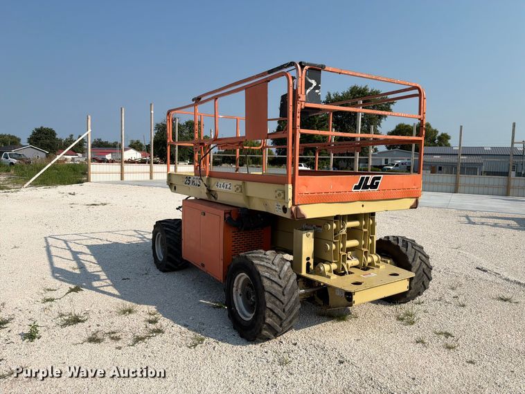 image for item FK4113 2001 JLG 25 RTS scissor lift