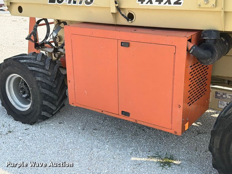 image for item FK4113 2001 JLG 25 RTS scissor lift
