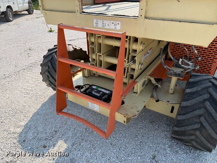 image for item FK4113 2001 JLG 25 RTS scissor lift