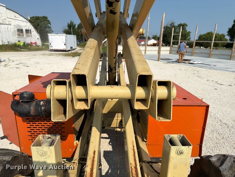 image for item FK4113 2001 JLG 25 RTS scissor lift