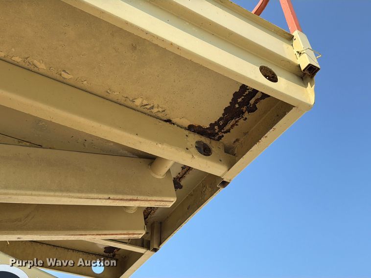 image for item FK4113 2001 JLG 25 RTS scissor lift