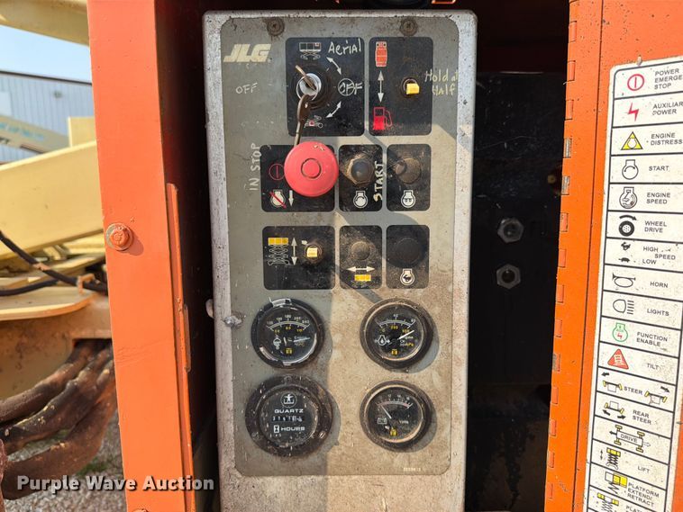 image for item FK4113 2001 JLG 25 RTS scissor lift