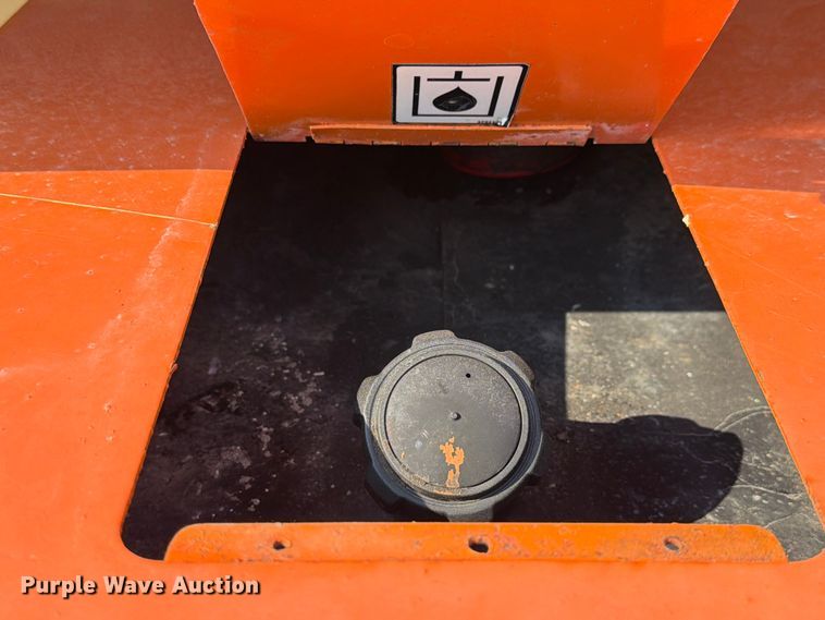 image for item FK4113 2001 JLG 25 RTS scissor lift
